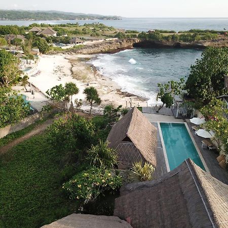 Villa Waru Nusa Lembongan  Exterior photo