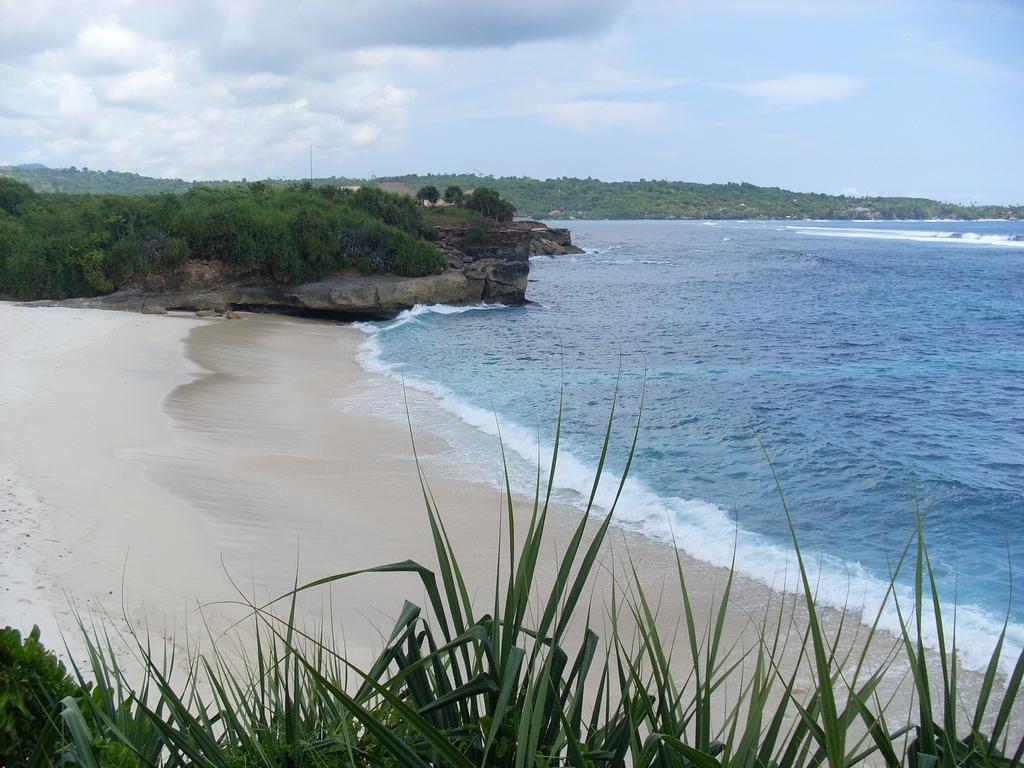 Villa Waru Nusa Lembongan  Exterior photo