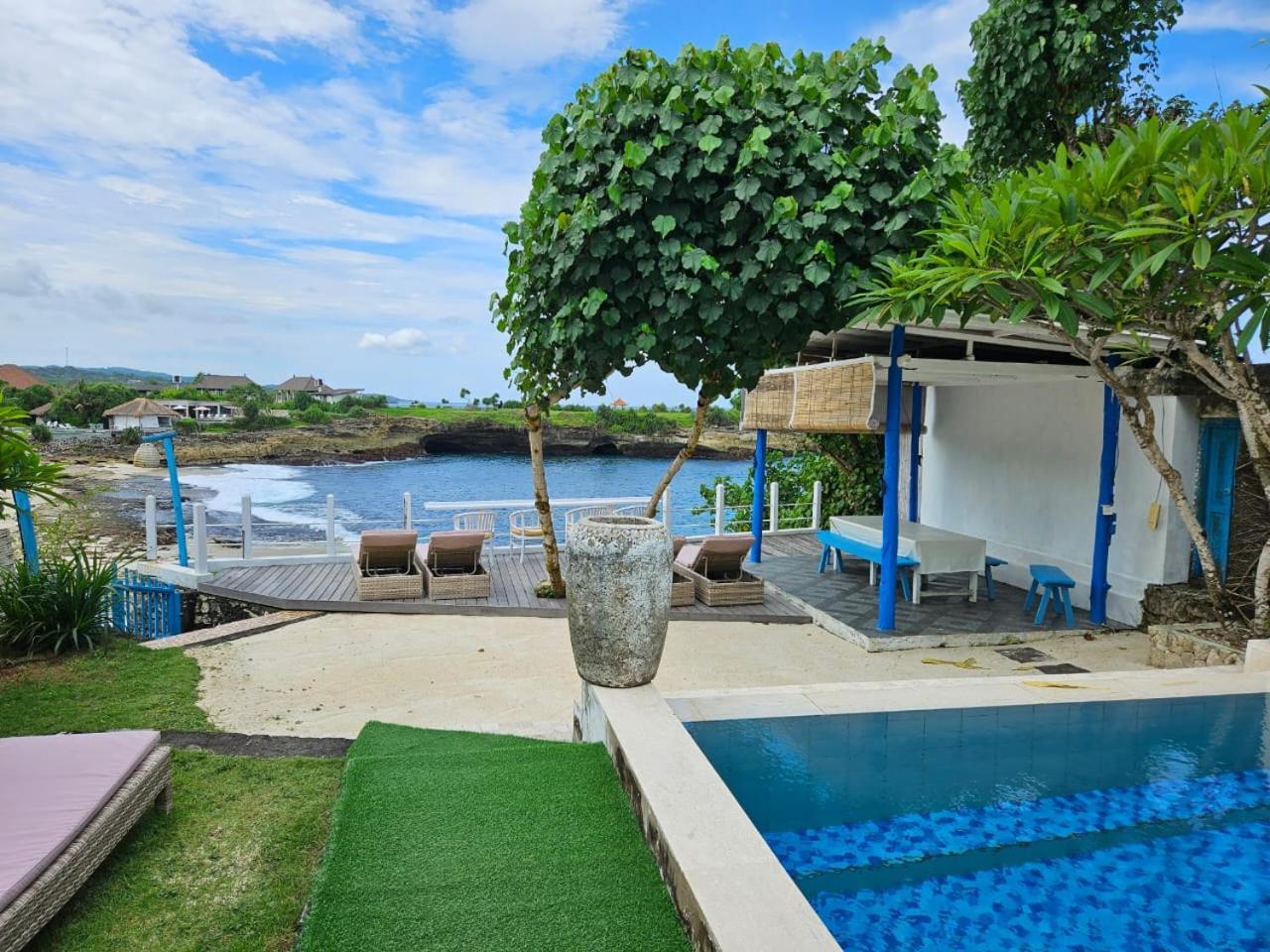 Villa Waru Nusa Lembongan  Exterior photo